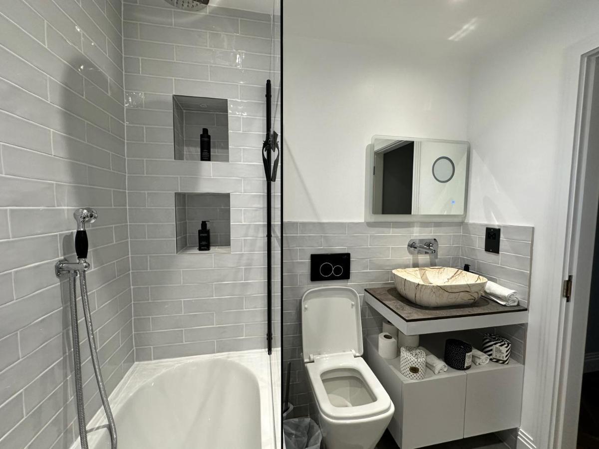 A Luxury 2 Bedroom Apartment Μπάρνετ Εξωτερικό φωτογραφία